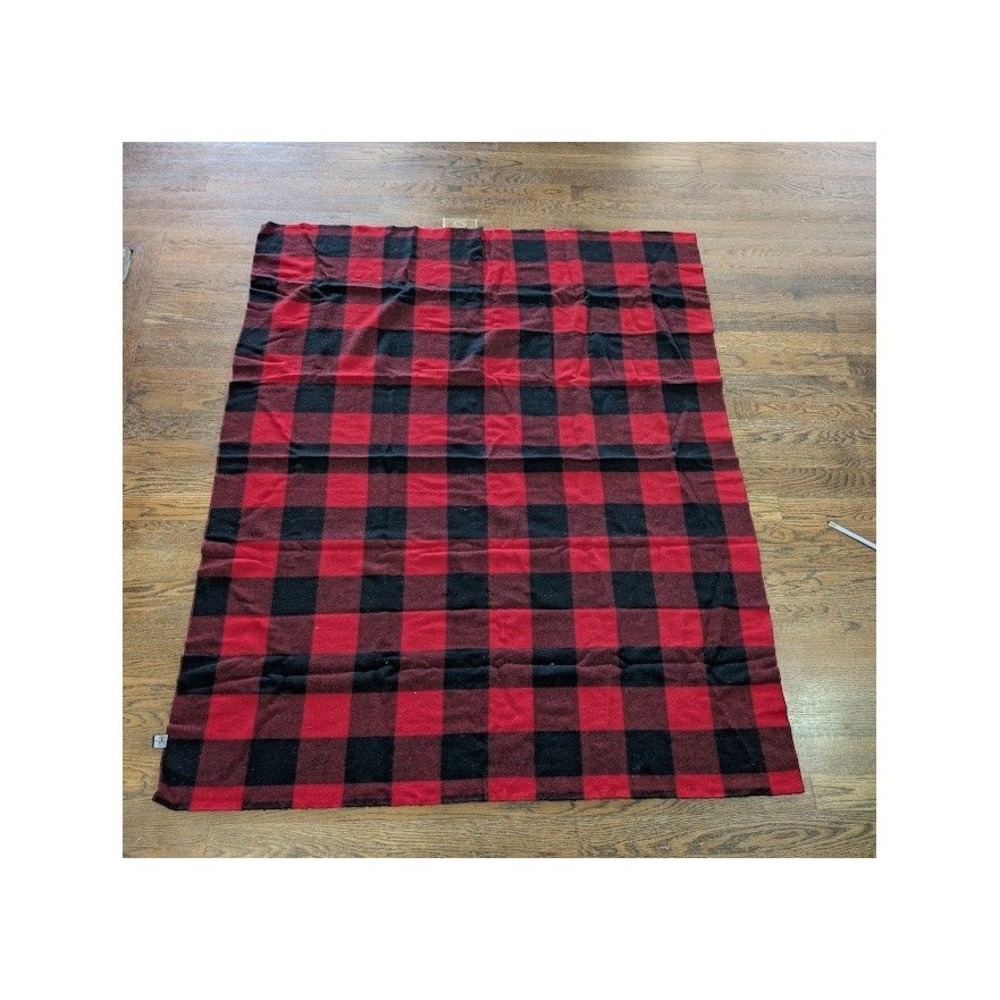 Woolrich Buffalo Plaid Wool Throw Blanket 72x57 Checkered Cabin Farmhouse Picnic